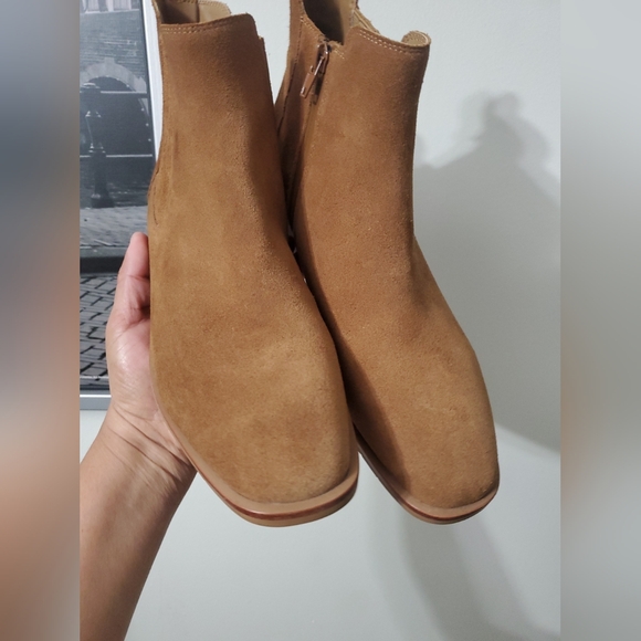 Vaneli Tan Leather Boots - Picture 2 of 10